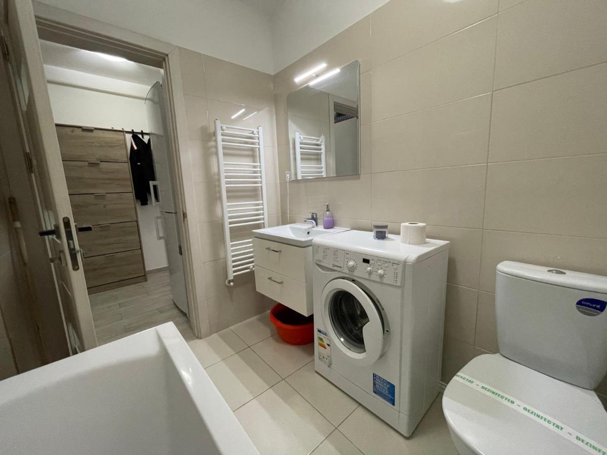 Renting Solutions Iulius Mall Ιάσιο Εξωτερικό φωτογραφία
